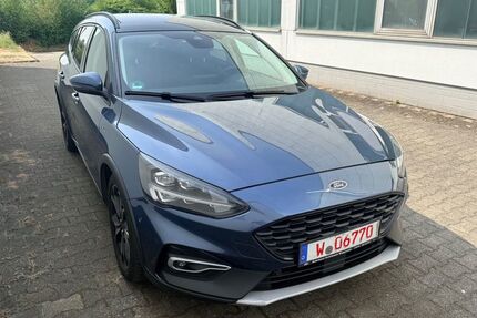 Ford Focus 87.000 km 14.999 &euro; Wuppertal 42115