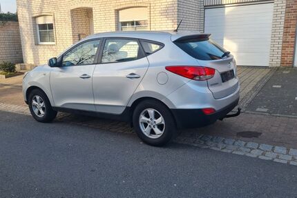Hyundai ix35 161.000 km 6.950 &euro; Grevenbroich 41515