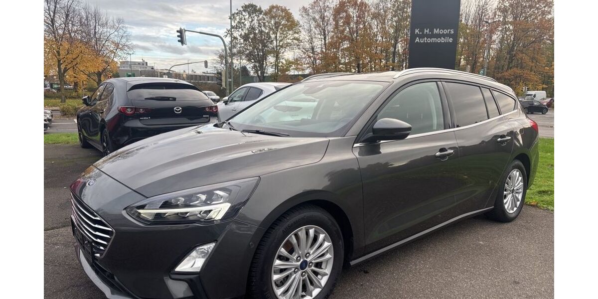 Ford Focus 22.190 km 17.980 &euro; Neuss 41464