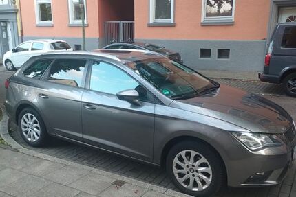 Seat Leon 147.000 km 9.900 &euro; Langenfeld 40764