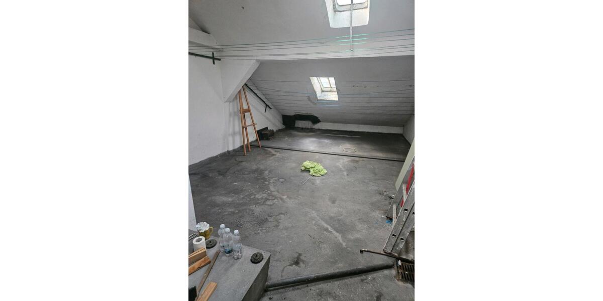 Dachgeschoßwohnung Wuppertal Barmen - 3 Zimmer, 500&euro; | Angebot:23220402