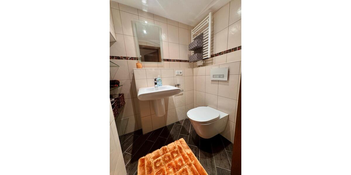 Doppelhaushälfte Wermelskirchen - 7 Zimmer, 177 m&sup2;, 619.000&euro; | Angebot:27033514