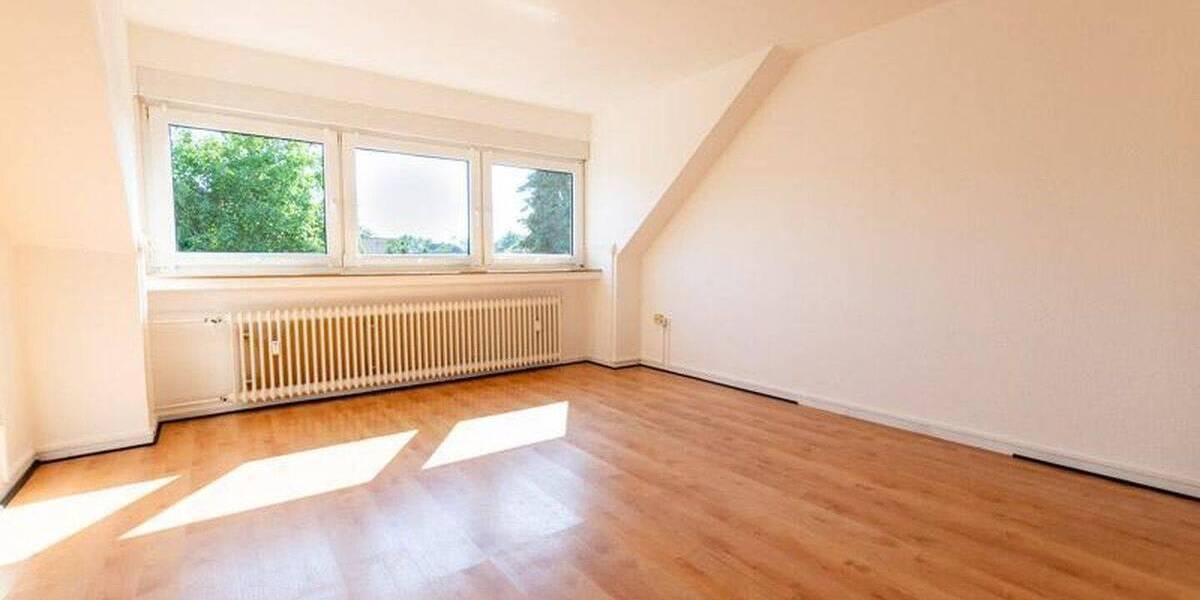 Etagenwohnung Leverkusen Hitdorf - 3 Zimmer, 78 m&sup2;, 219.000&euro; | Angebot:26102921