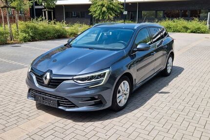 Renault Megane 125.400 km 10.950 &euro; Düsseldorf 40227