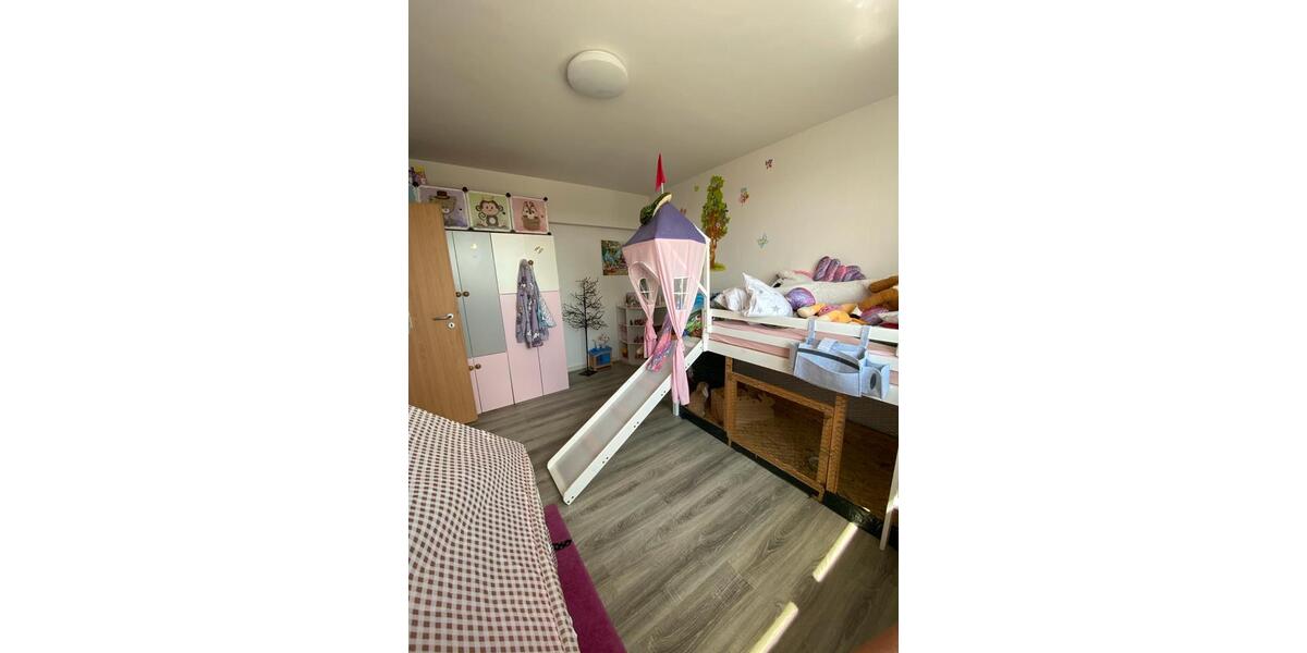 Etagenwohnung Köln Heimersdorf - 4 Zimmer, 104 m&sup2;, 325.000&euro; | Angebot:26987333