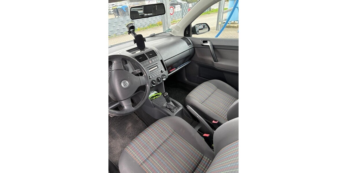 VW Polo 56.000 km 3.700 &euro; Velbert 42551