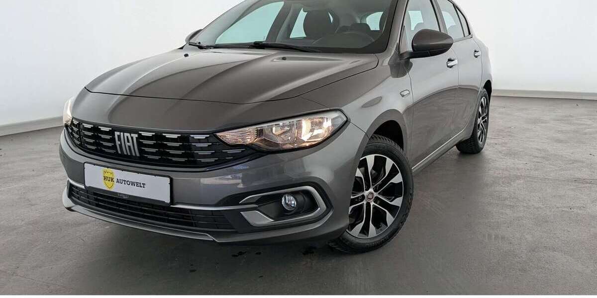 Fiat Tipo 89.500 km 13.490 &euro; Düsseldorf 40599