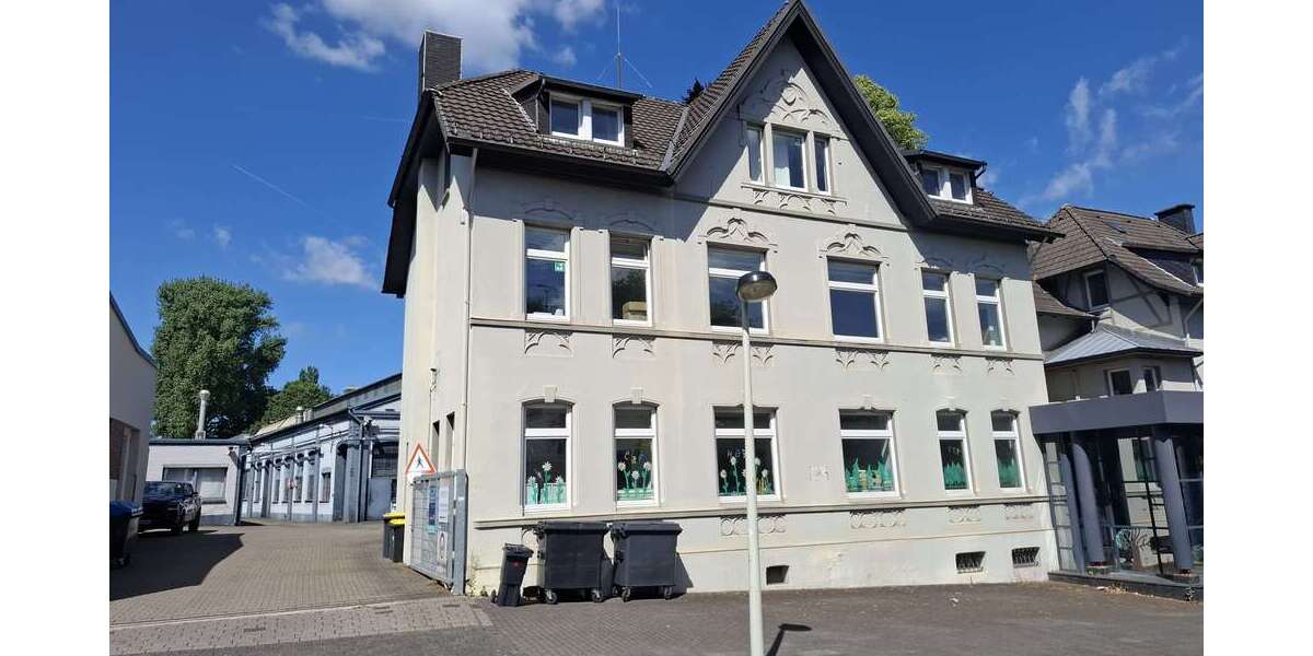 Einfamilienhaus Solingen Solingen-Mitte - 6 Zimmer, 753 m&sup2;, 3.000&euro; | Angebot:26284193