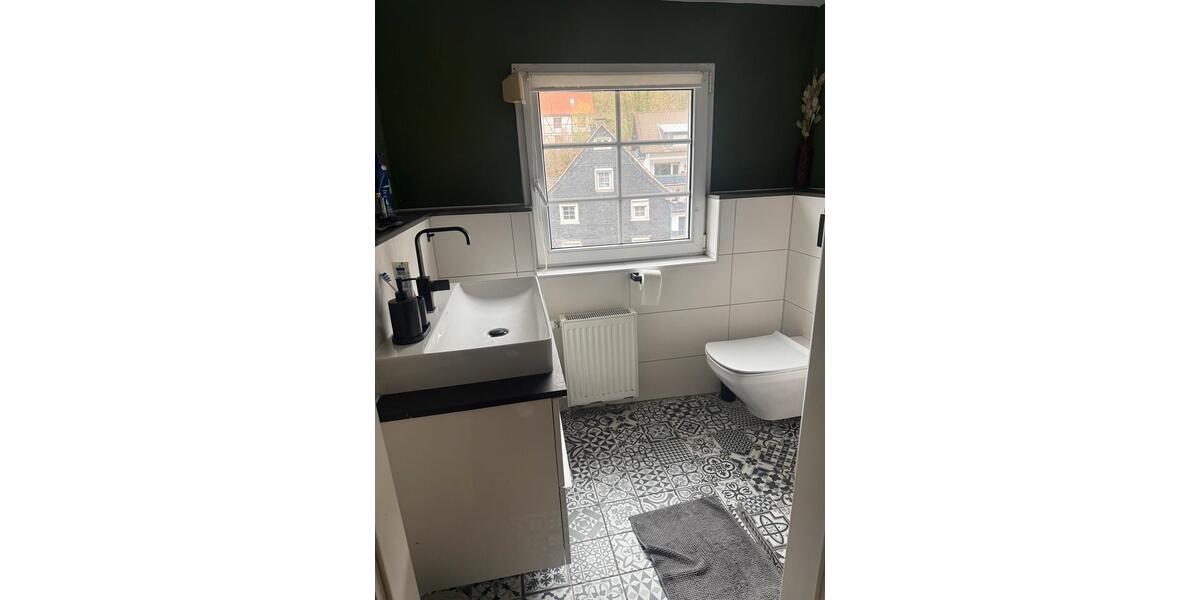 Einfamilienhaus Solingen - 5 Zimmer, 140 m&sup2;, 279.000&euro; | Angebot:26045246