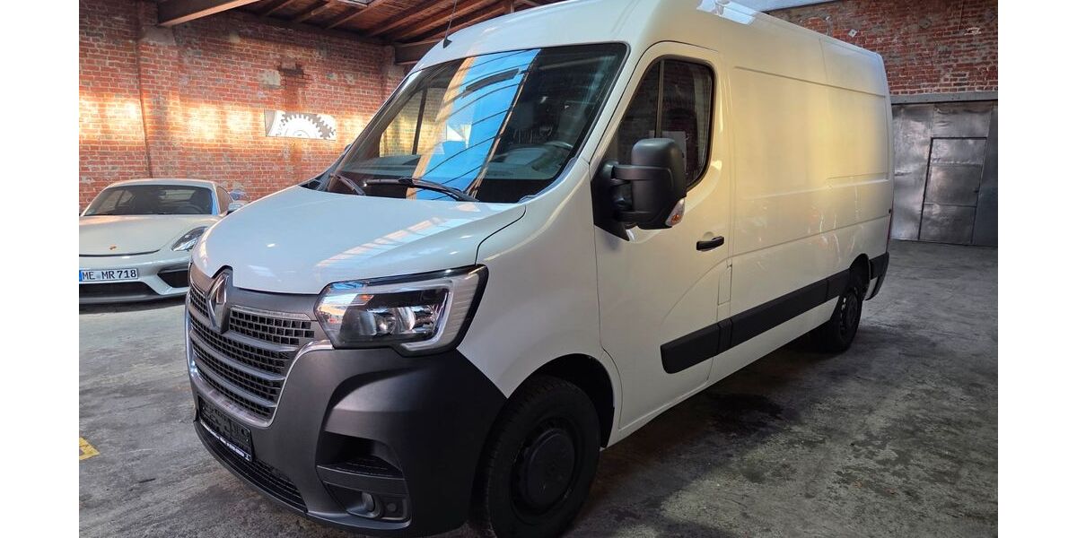 Renault Master 87.714 km 18.480 &euro; Hilden 40721