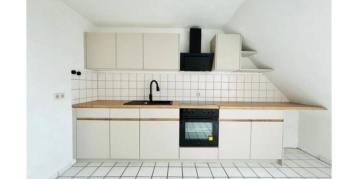 Etagenwohnung Neuss Barbaraviertel - 3 Zimmer, 69 m&sup2;, 950&euro; | Angebot:26835252