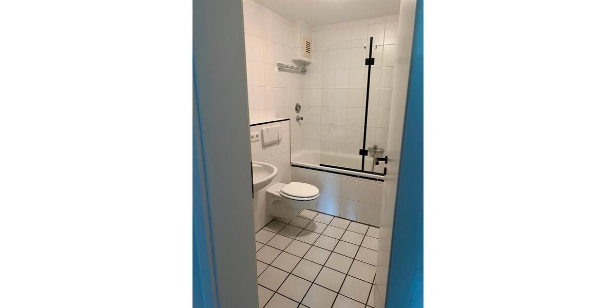 Erdgeschoßwohnung Langenfeld (Rheinland) - 2 Zimmer, 62 m&sup2;, 245.000&euro; | Angebot:26022916