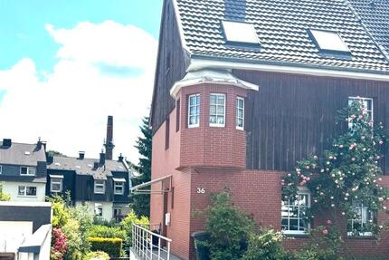 Haus Wuppertal Barmen - 8 Zimmer, 200 m&sup2;, 449.000&euro; | Angebot:26296389