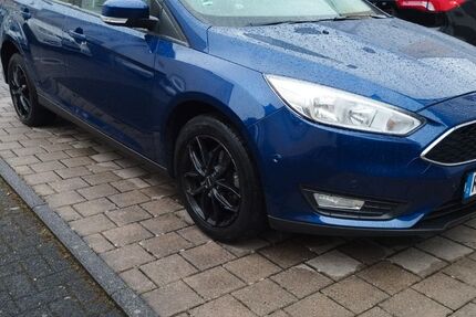 Ford Focus 153.000 km 5.900 &euro; Köln 51145
