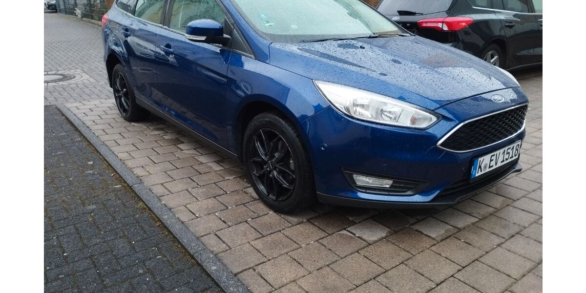 Ford Focus 153.000 km 5.900 &euro; Köln 51145