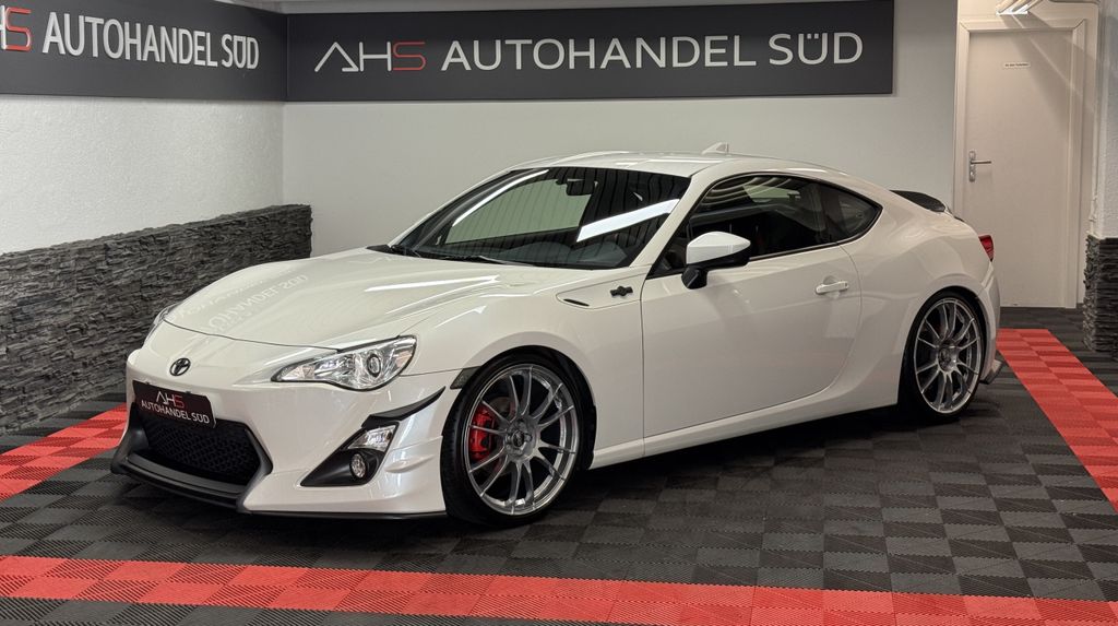 Toyota GT86 53.000 km 25.999 &euro; Remscheid 42857