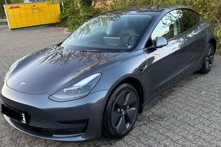 Tesla Model 3 59.100 km 27.990 &euro; Velbert 42549