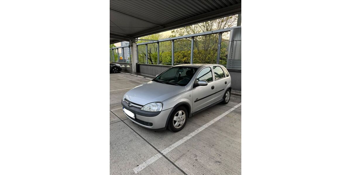 Opel Corsa 233.000 km 1.200 &euro; Düsseldorf 40227