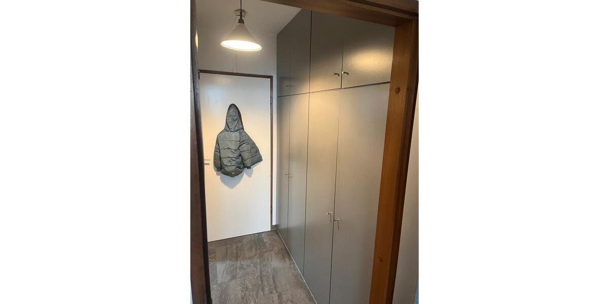 Etagenwohnung Köln Lindenthal - 1 Zimmer, 35 m&sup2;, 880&euro; | Angebot:26039397