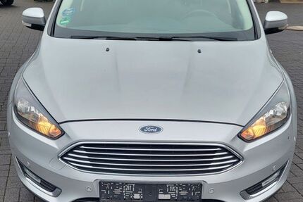 Ford Focus 72.000 km 7.500 &euro; Köln 50825