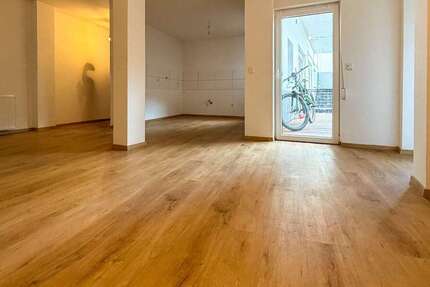 Wohnung Wuppertal Gemarkung Langerfeld - 5 Zimmer, 138 m&sup2;, 1.100&euro; | Angebot:26070769