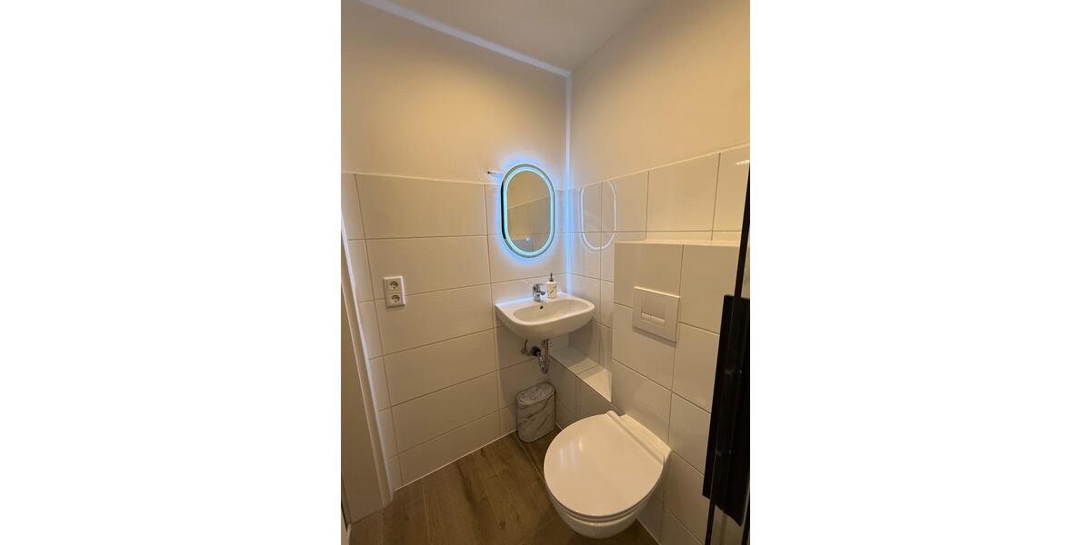 Etagenwohnung Düsseldorf Stadtbezirk 9 - 1 Zimmer, 26 m&sup2;, 980&euro; | Angebot:26048929