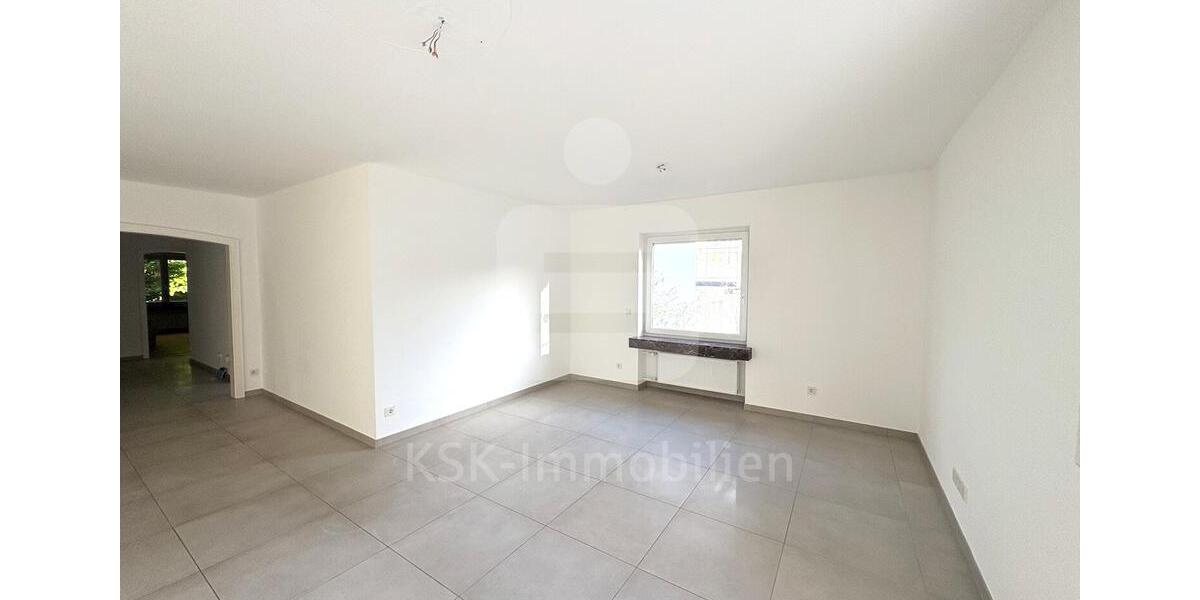 Erdgeschoßwohnung Bergisch Gladbach Paffrath - 3 Zimmer, 109 m&sup2;, 1.550&euro; | Angebot:23694850