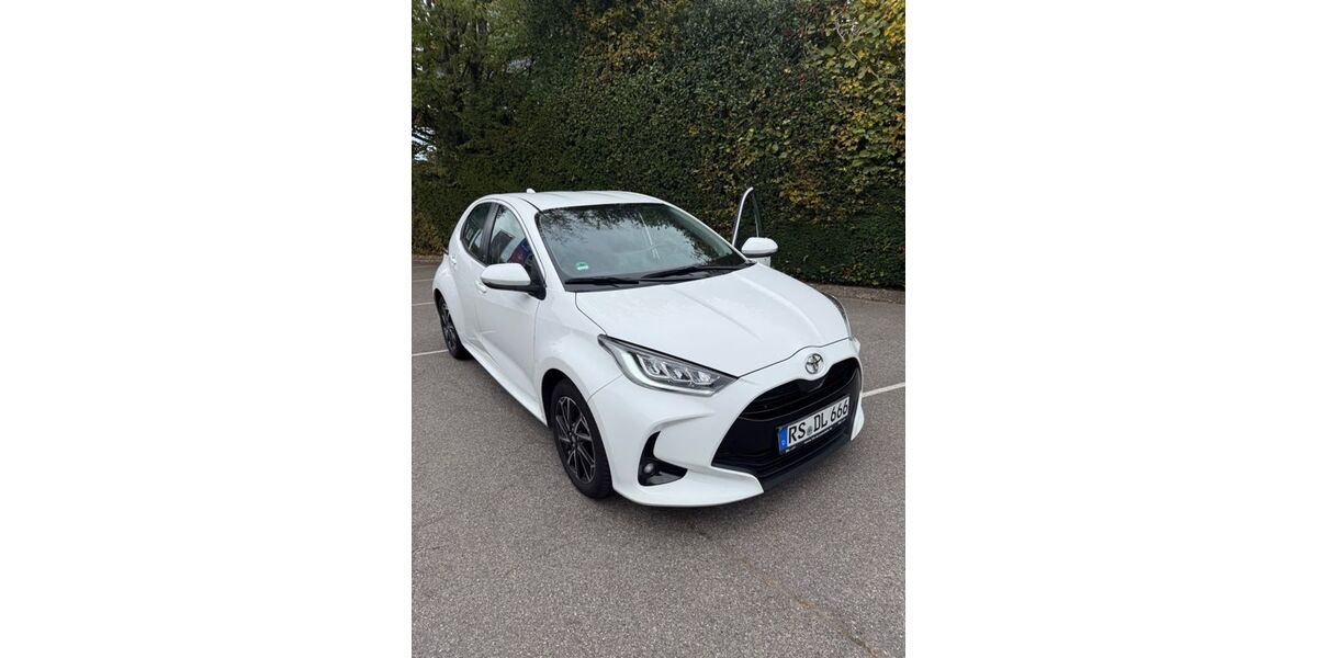 Toyota Yaris 115.000 km 12.400 &euro; Wuppertal 44287