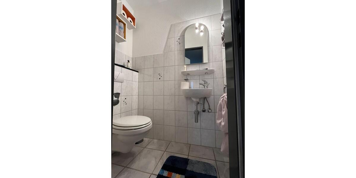 Etagenwohnung Neuss - 3 Zimmer, 84 m&sup2;, 248.000&euro; | Angebot:26168521