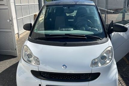 Smart ForTwo 127.457 km 4.000 &euro; Köln 50769