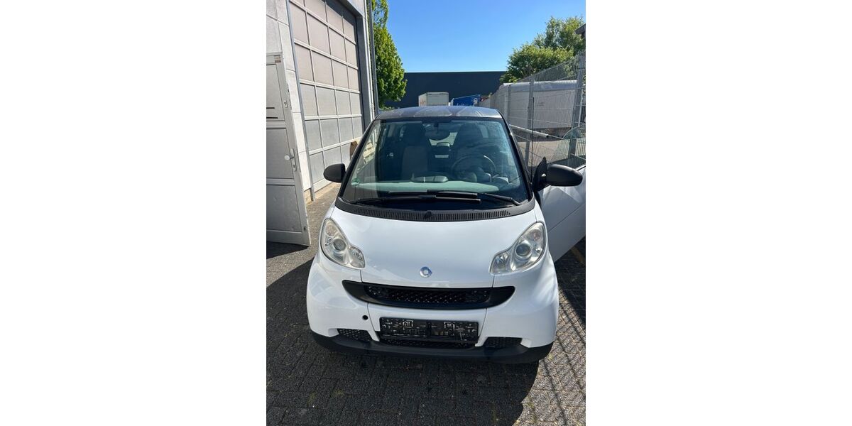Smart ForTwo 127.457 km 4.000 &euro; Köln 50769