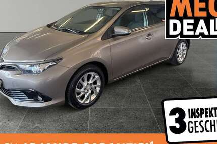 Toyota Auris 105.548 km 10.890 &euro; Düsseldorf 40233