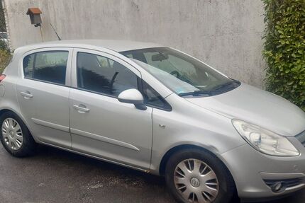 Opel Corsa 260.000 km 1.650 &euro; Solingen 42657