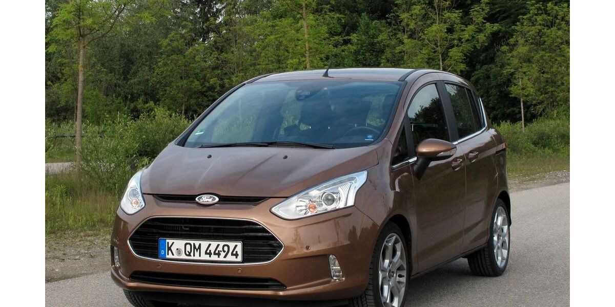 Ford B-Max 123.000 km 3.350 &euro; Hand 51469