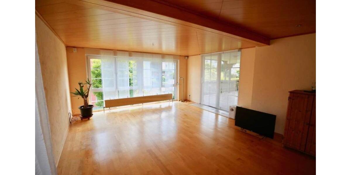 Mehrfamilienhaus, Wohnhaus Kürten - 9 Zimmer, 246 m&sup2;, 550.000&euro; | Angebot:25477902