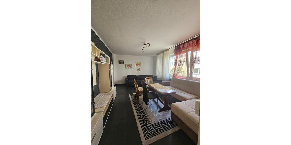 Etagenwohnung Solingen - 1 Zimmer, 30 m&sup2;, 590&euro; | Angebot:23906282