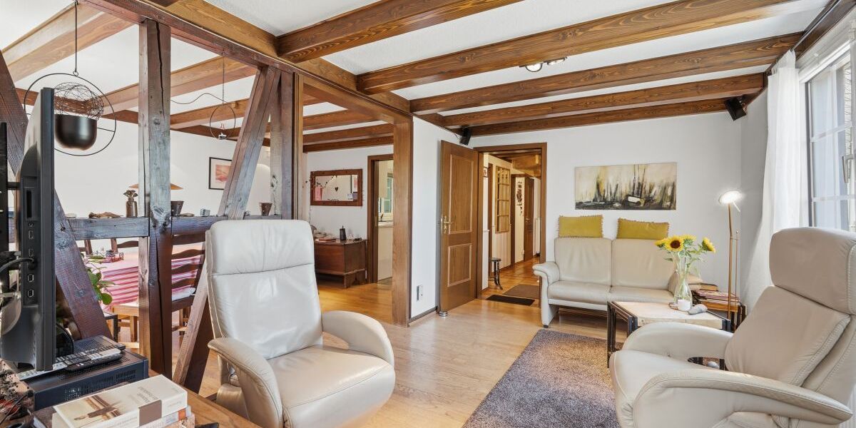 Mit 3D: Naturnah wohnen mit Freiraum – Charaktervolles Einfamilienhaus auf großzügigem Grundstück - Einfamilienhaus Wermelskirchen | Angebot:27350972