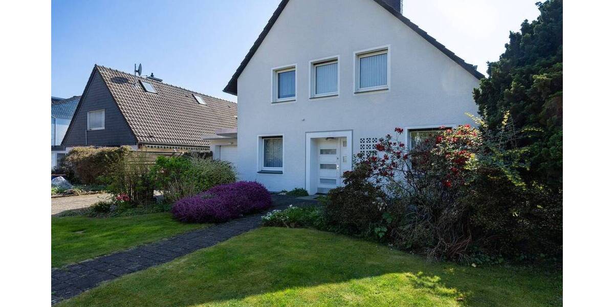 Einfamilienhaus Heiligenhaus Mitte - 7 Zimmer, 170 m&sup2;, 580.000&euro; | Angebot:25679812