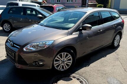 Ford Focus 92.730 km 7.950 &euro; Solingen 42659