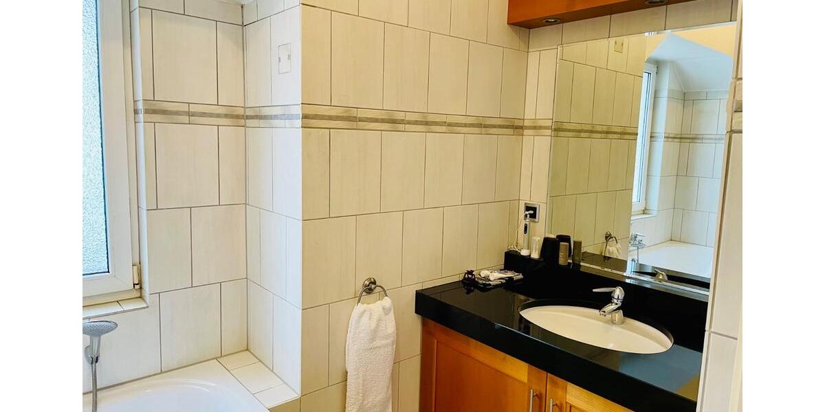 Doppelhaushälfte Odenthal - 5 Zimmer, 150 m&sup2;, 595.000&euro; | Angebot:25174221