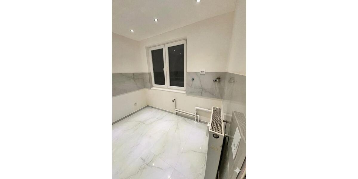 Etagenwohnung Leverkusen Bergisch Neukirchen - 3 Zimmer, 90 m&sup2;, 198.000&euro; | Angebot:27299000