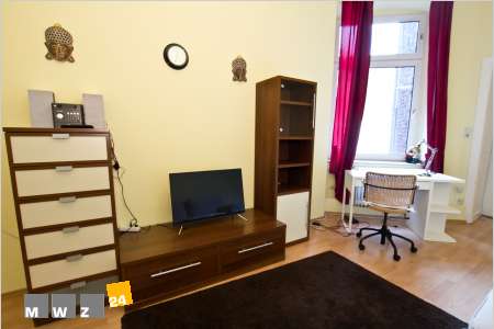 Zimmer Düsseldorf Stadtbezirk 3 - 3 Zimmer, 1.650&euro; | Angebot:26189119