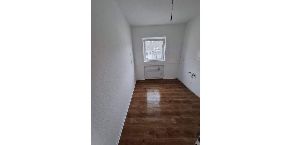 Etagenwohnung Wuppertal Barmen - 3 Zimmer, 67 m&sup2;, 539&euro; | Angebot:26205399
