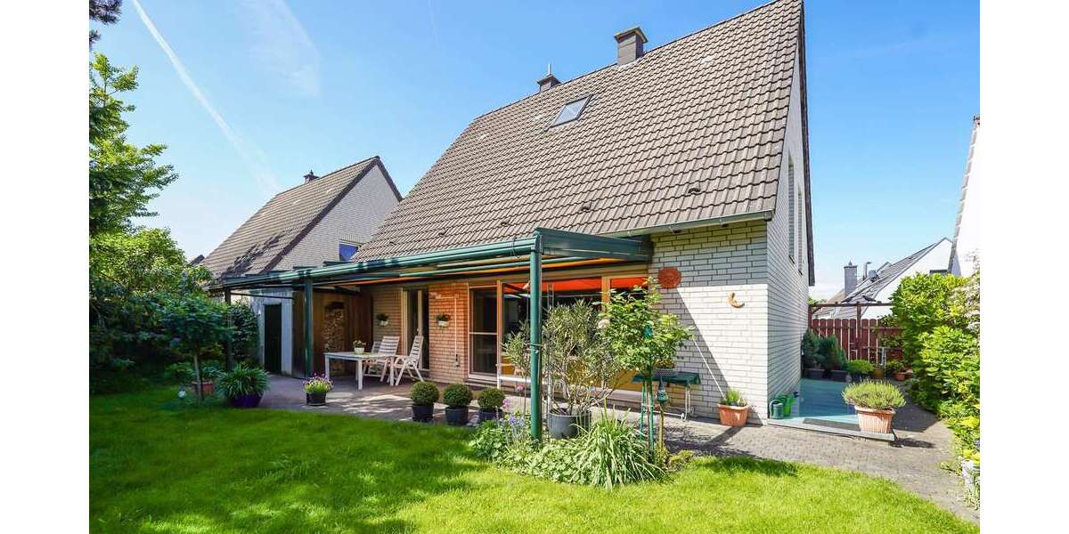 Einfamilienhaus Düsseldorf Stadtbezirk 5 - 4 Zimmer, 129 m&sup2;, 675.000&euro; | Angebot:25200623