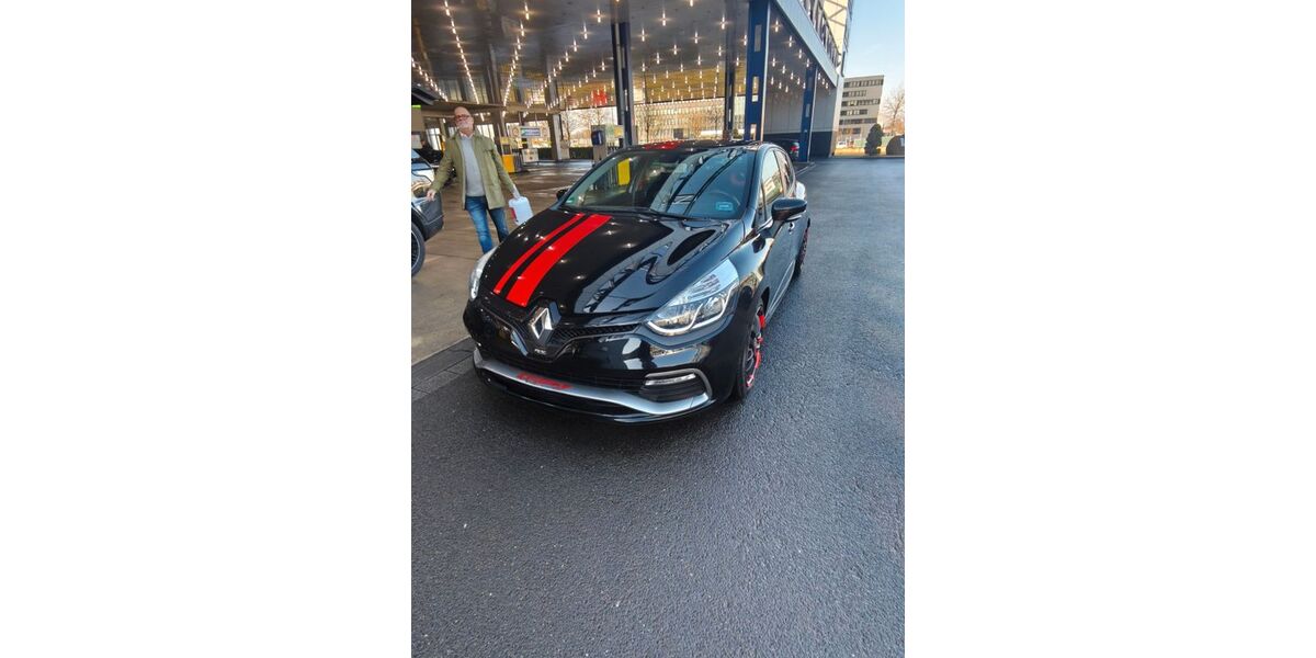 Renault Clio 95.000 km 15.390 &euro; Neuss 41468
