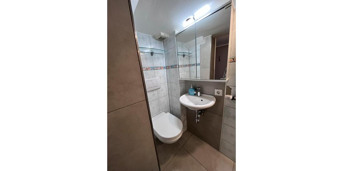 Etagenwohnung Düsseldorf Stadtbezirk 8 - 1 Zimmer, 40 m&sup2;, 850&euro; | Angebot:25418921