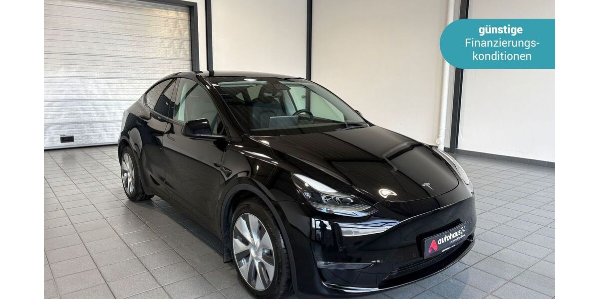 Tesla Model Y 49.824 km 37.990 &euro; Wuppertal 42287