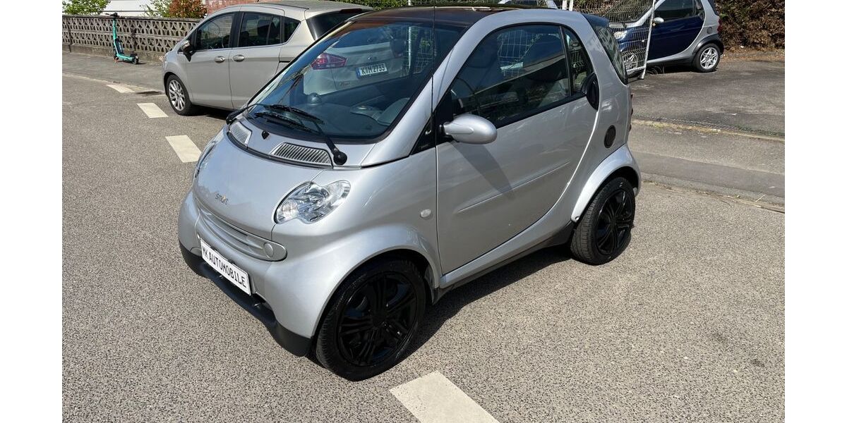 Smart ForTwo 15.000 km 3.390 &euro; Köln 50735