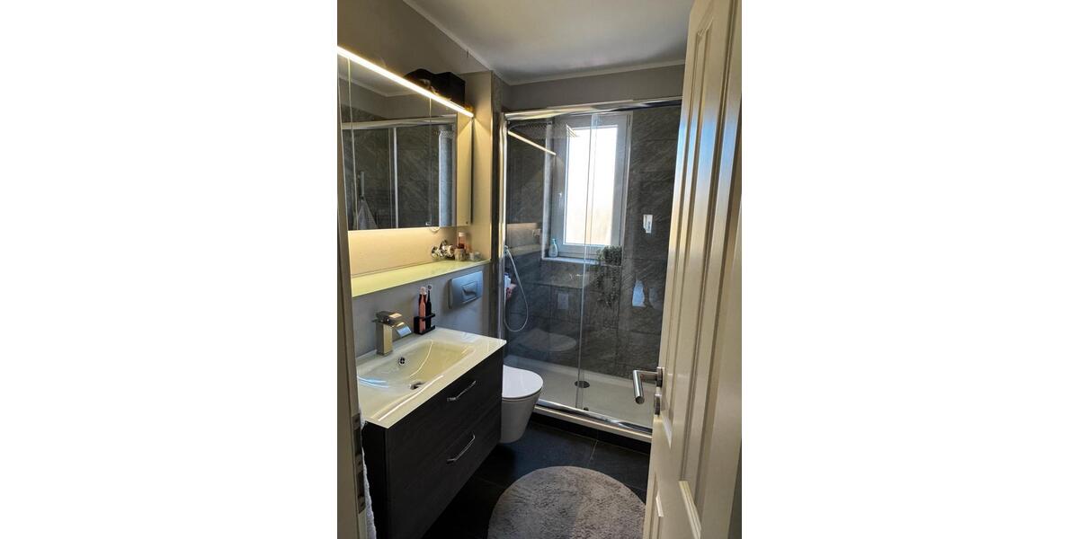 Etagenwohnung Remscheid - 2 Zimmer, 55 m&sup2;, 160.000&euro; | Angebot:26311668