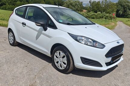 Ford Fiesta 94.941 km 4.700 &euro; Velbert 42549